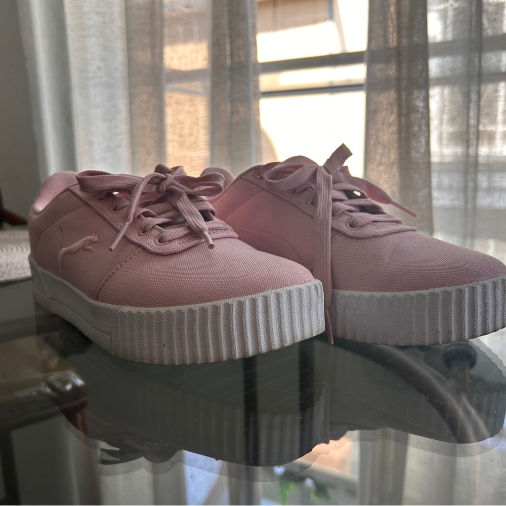 Pink Pumas size 9